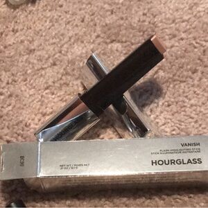 Hourglass highlighter